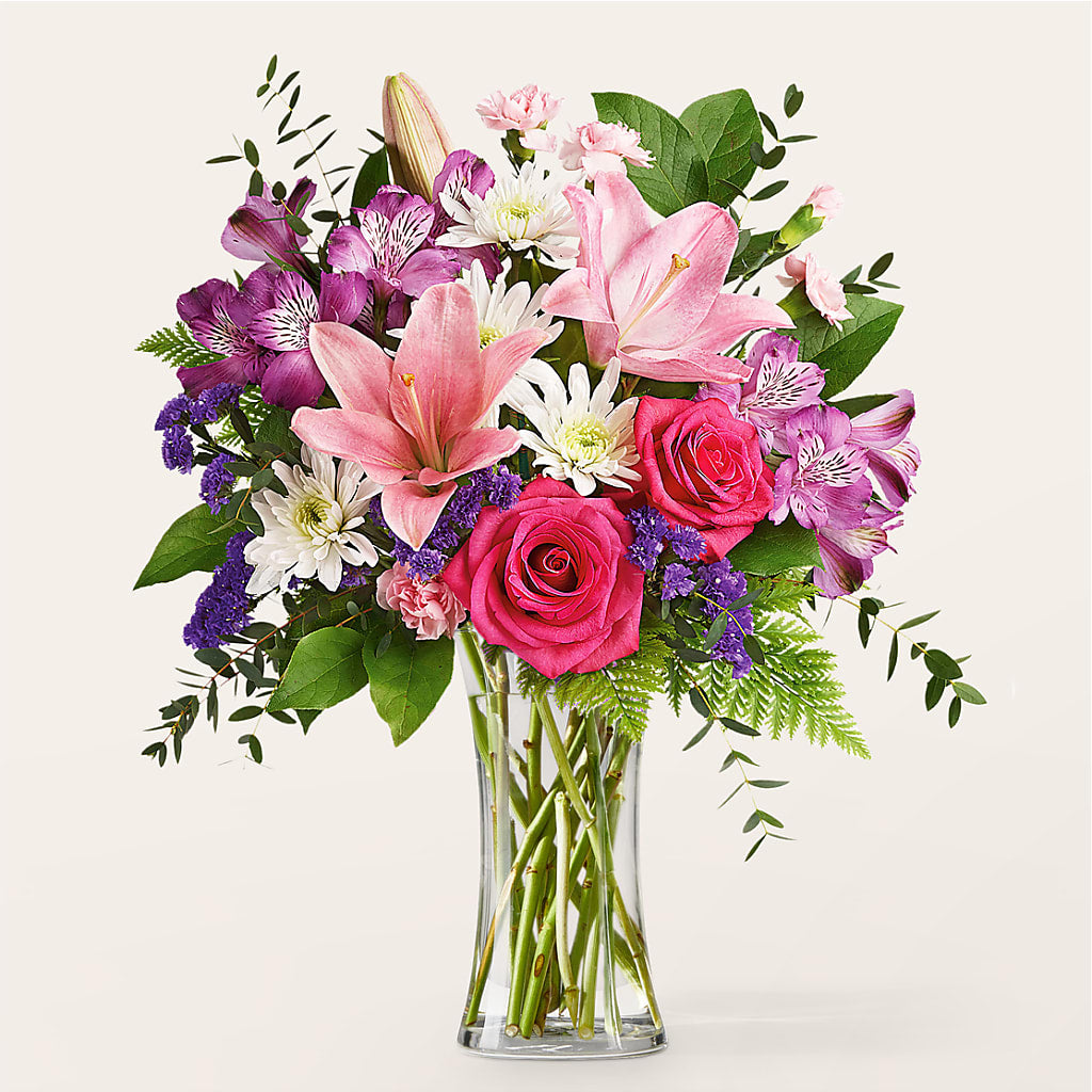 Lace & Pearls Bouquet – MARE'S FLOWER SHOP, Las Vegas NV