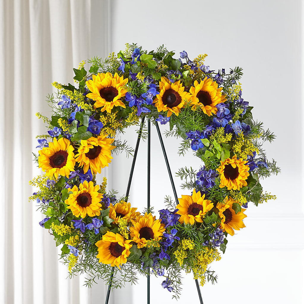 Bright Rays Wreath – MARE'S FLOWER SHOP, Las Vegas NV