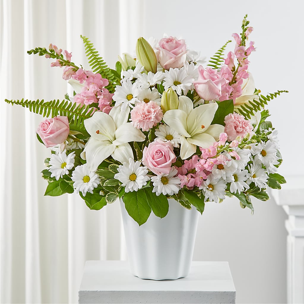 Soft Touch Tabletop Basket – MARE'S FLOWER SHOP, Las Vegas NV