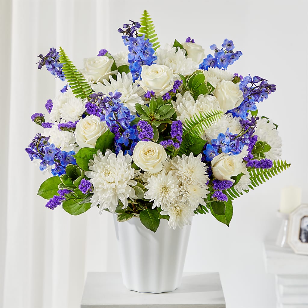 Hold Dear Tabletop Basket – MARE'S FLOWER SHOP, Las Vegas NV