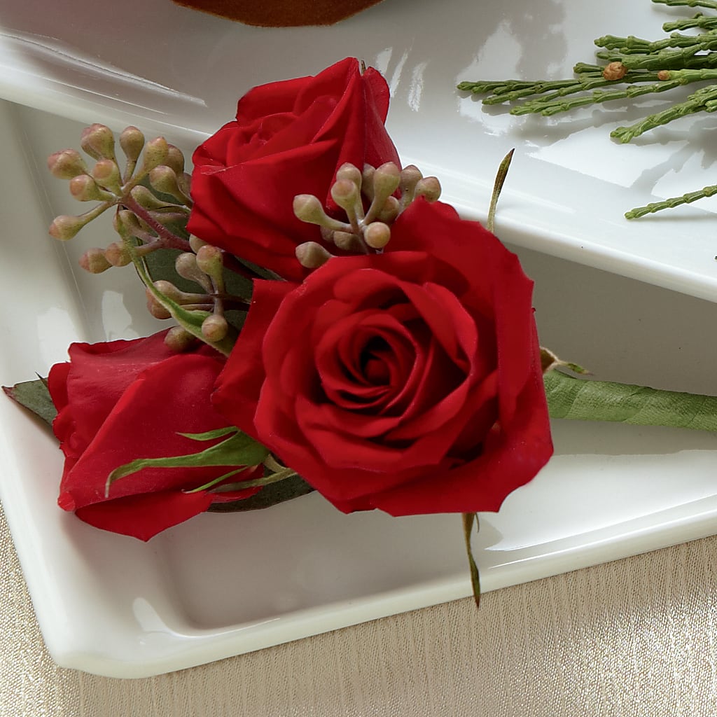 Red Spray Rose Boutonniere – MARE'S FLOWER SHOP, Las Vegas NV
