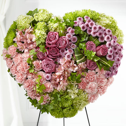 Heartwarming Standing Heart – MARE'S FLOWER SHOP, Las Vegas NV