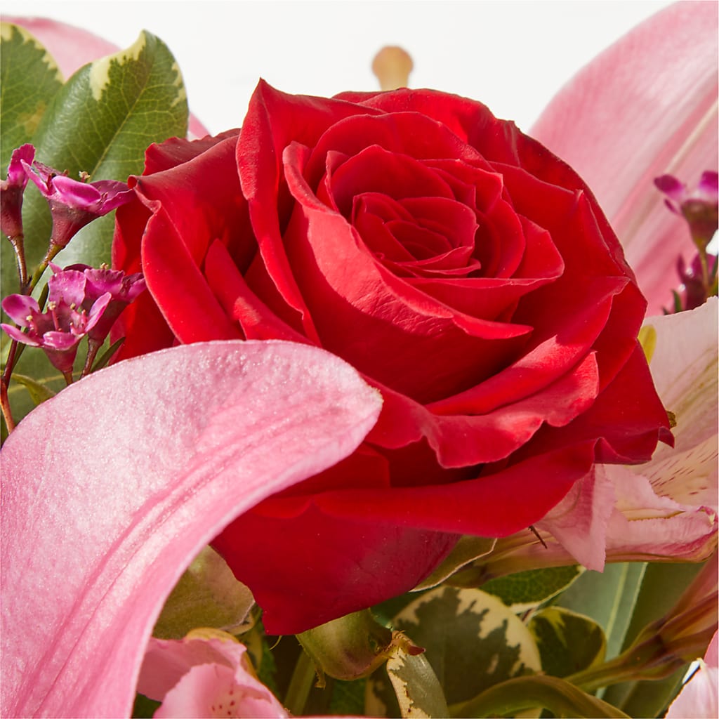 Lucky in Love Bouquet – MARE'S FLOWER SHOP, Las Vegas NV
