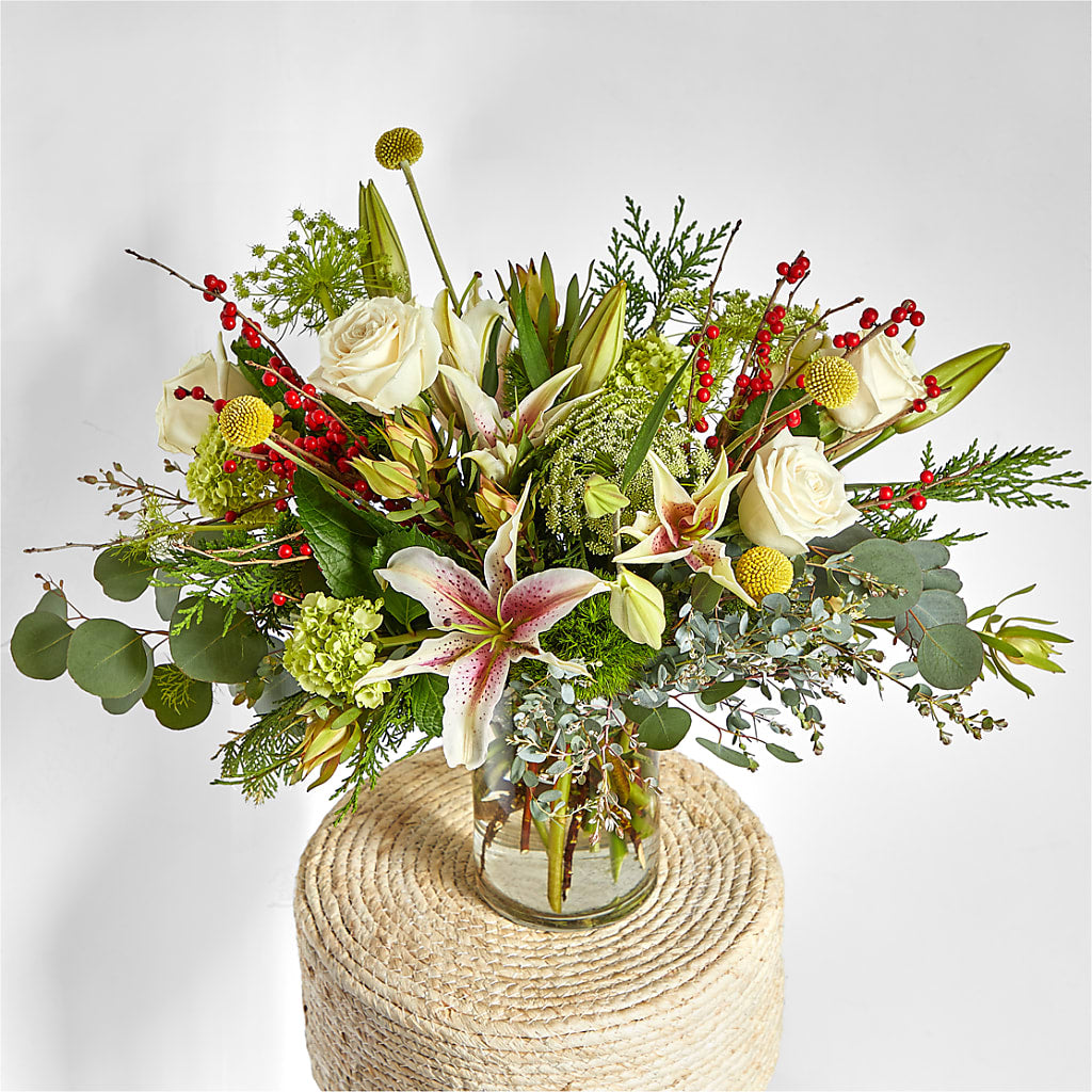 Berry & Bright Bouquet – MARE'S FLOWER SHOP, Las Vegas NV